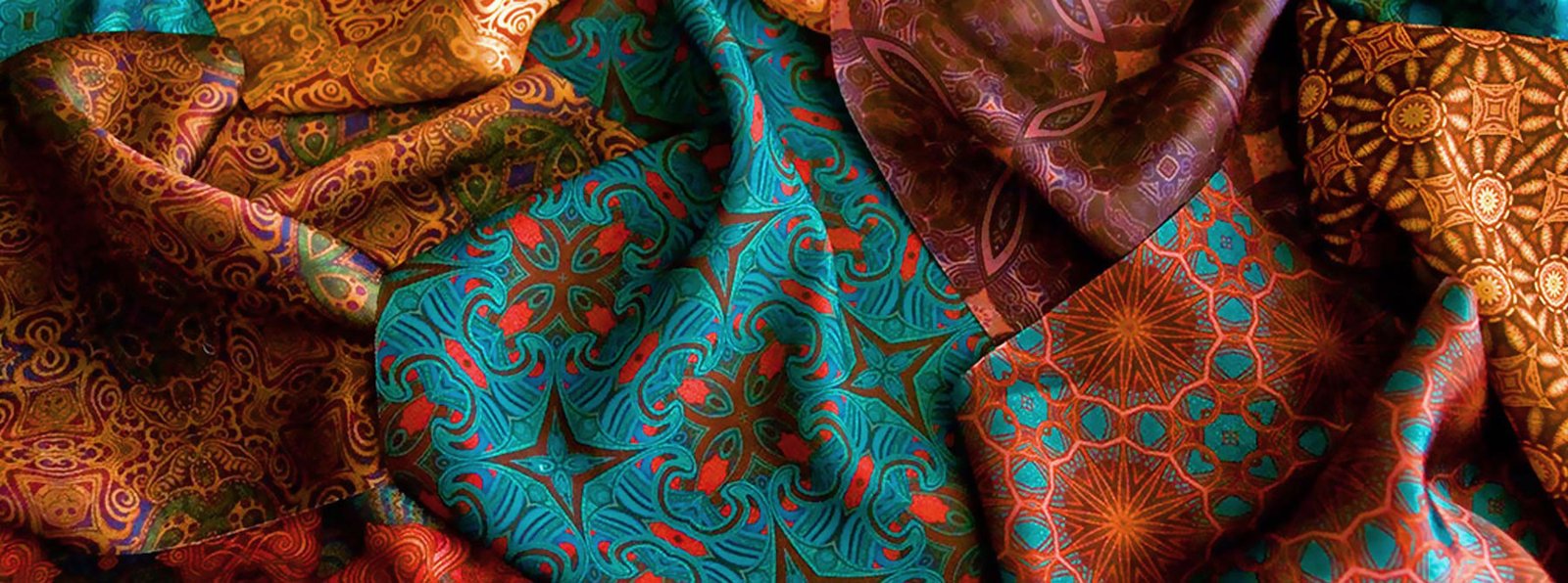 Carpets & Handcrafted Rugs
